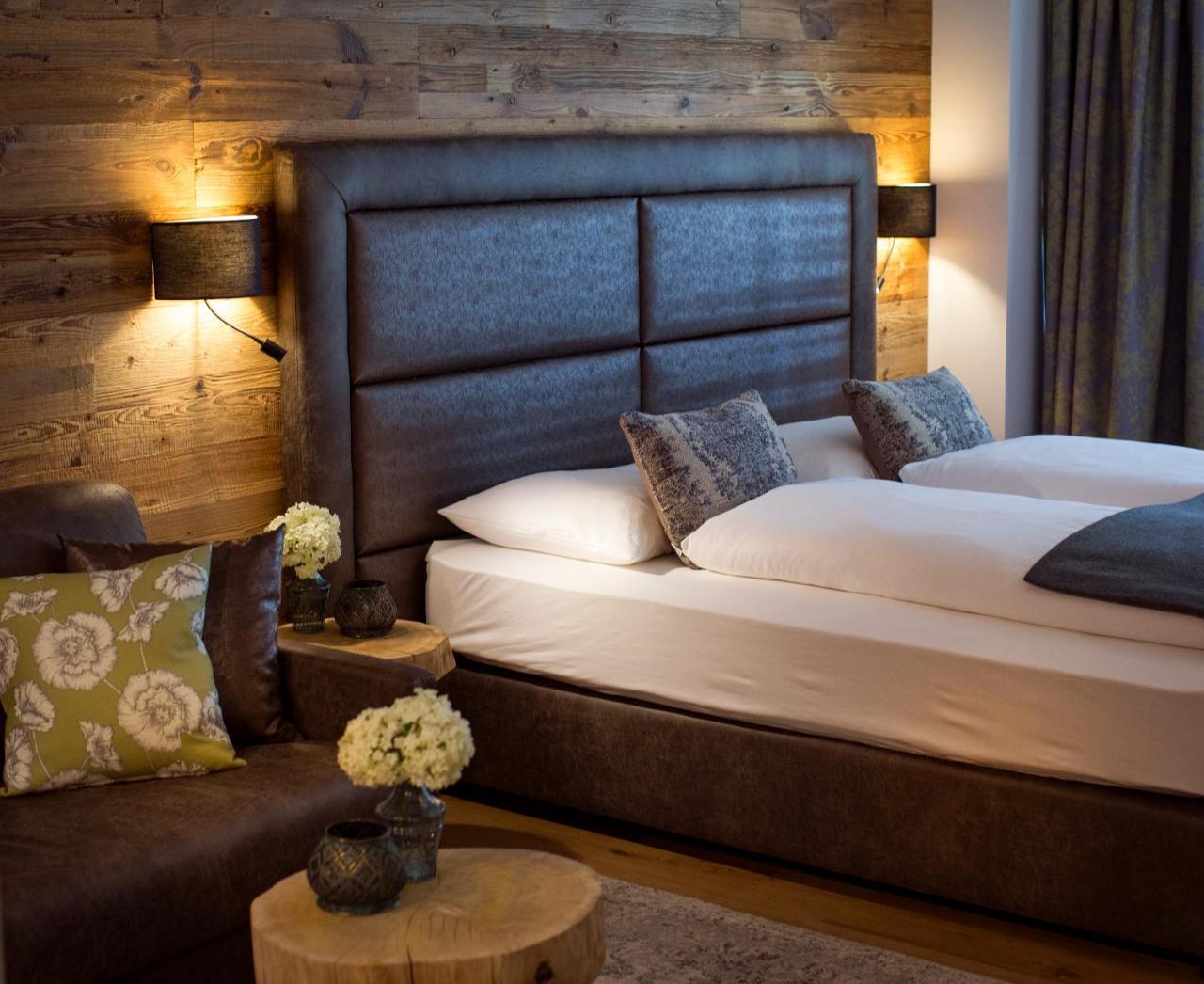Hotel Grüner Baum 4*